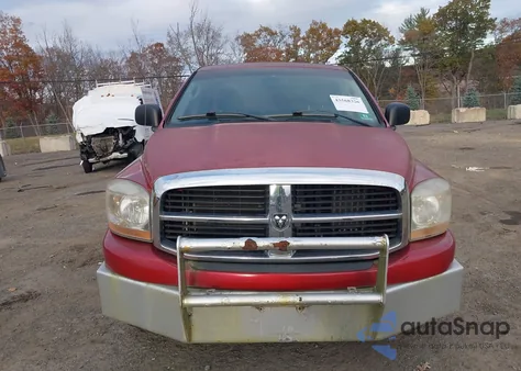 2006 Dodge Ram 1500 Slt/Trx4 Off Road/Sport из США, поврежденный, VIN 1D7HU18N06J221541